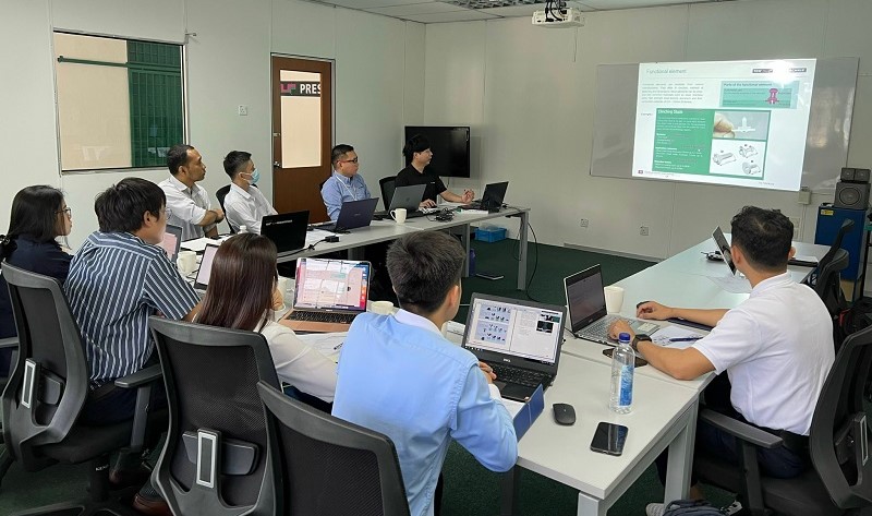 THÀNH VIÊN PAC VIỆT NAM TRAINING TẠI VĂN PHÒNG TOX PRESSOTECHNIK- MALAYSIA